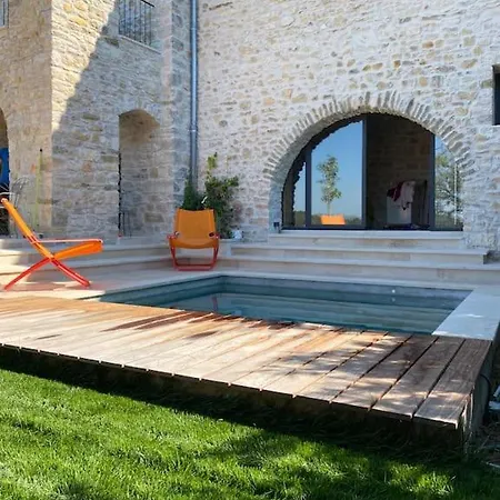 Apartment Les Calaberts Vezenobres